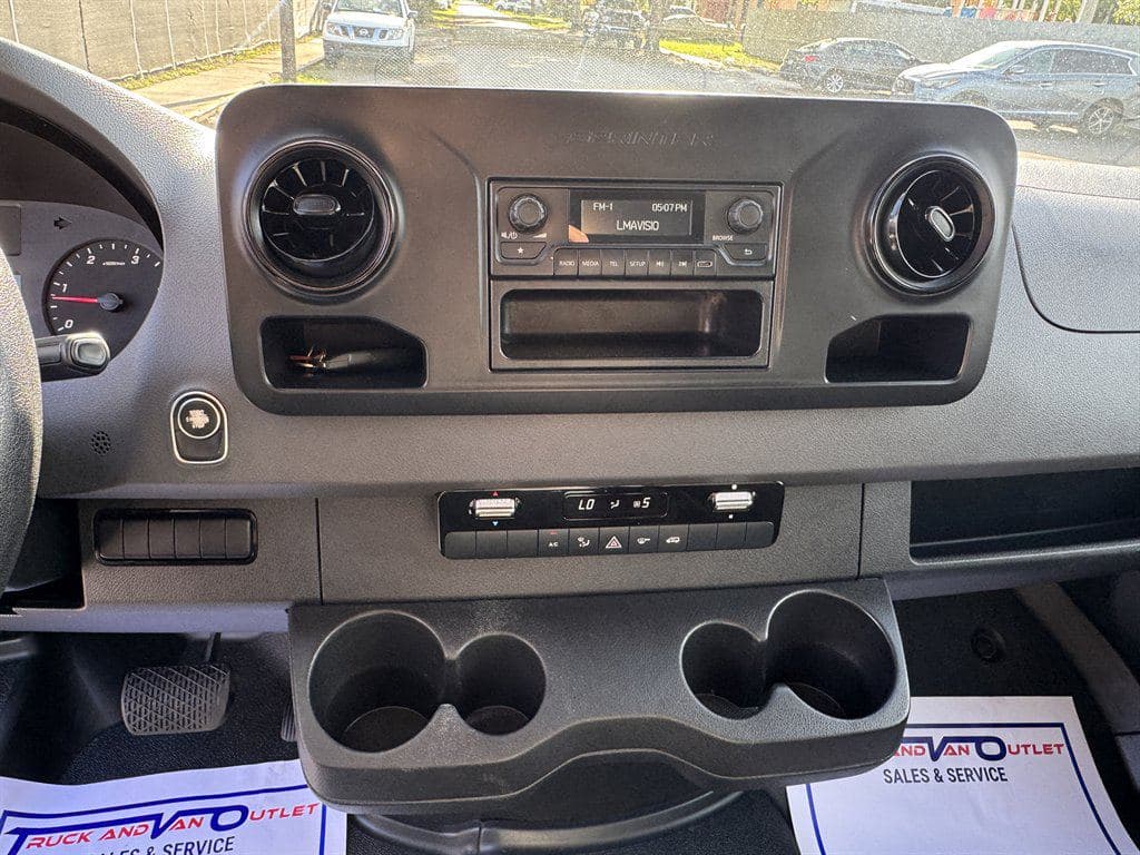2019 Freightliner Sprinter 3500 image 57