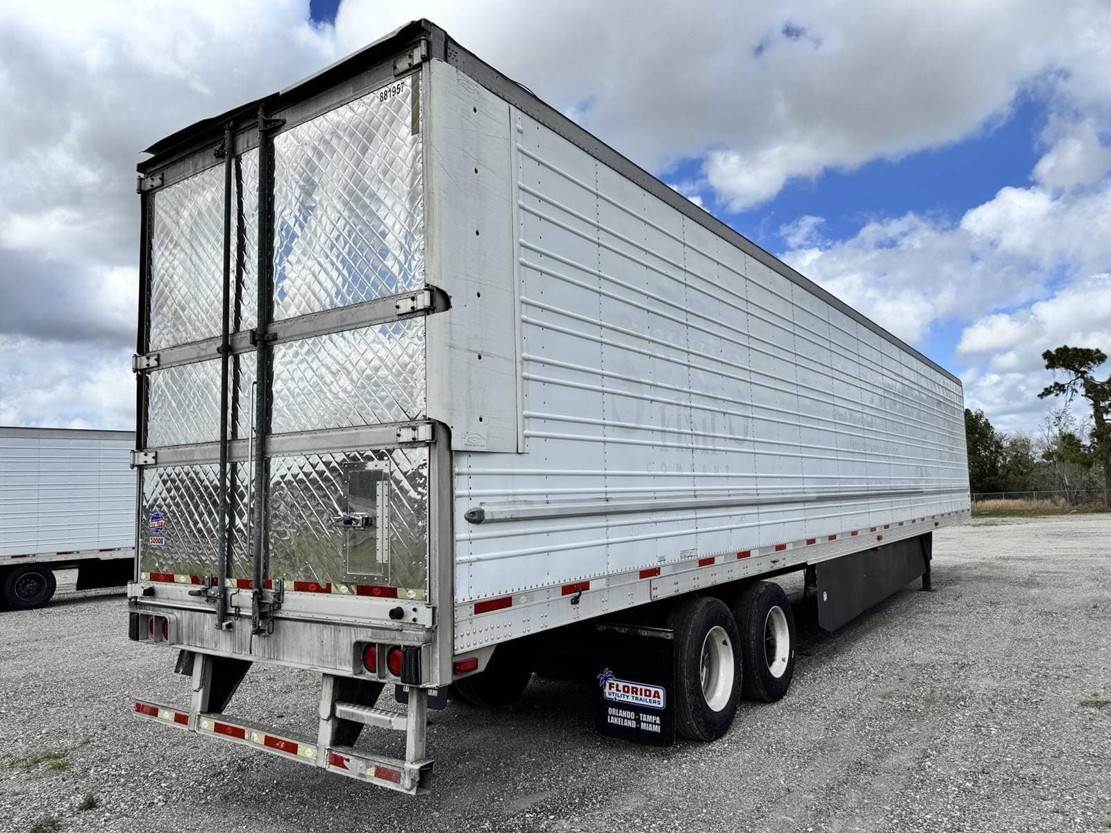 2018 Utility 3000R image 4