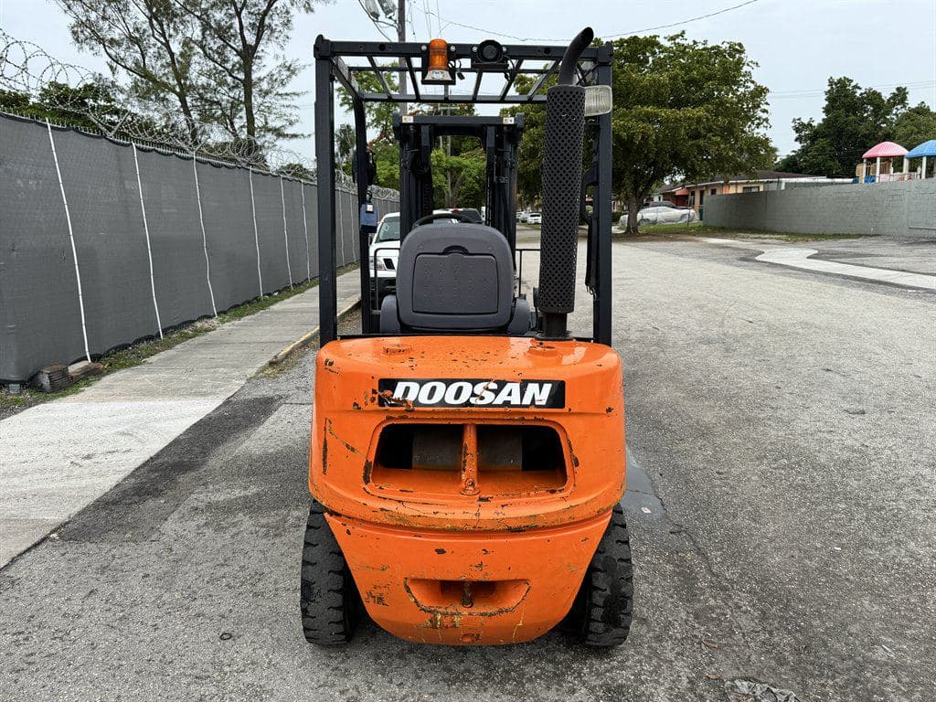 2007 Doosan D25s-5 image 8