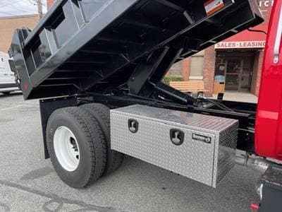 2025 Ford F-650 image 6