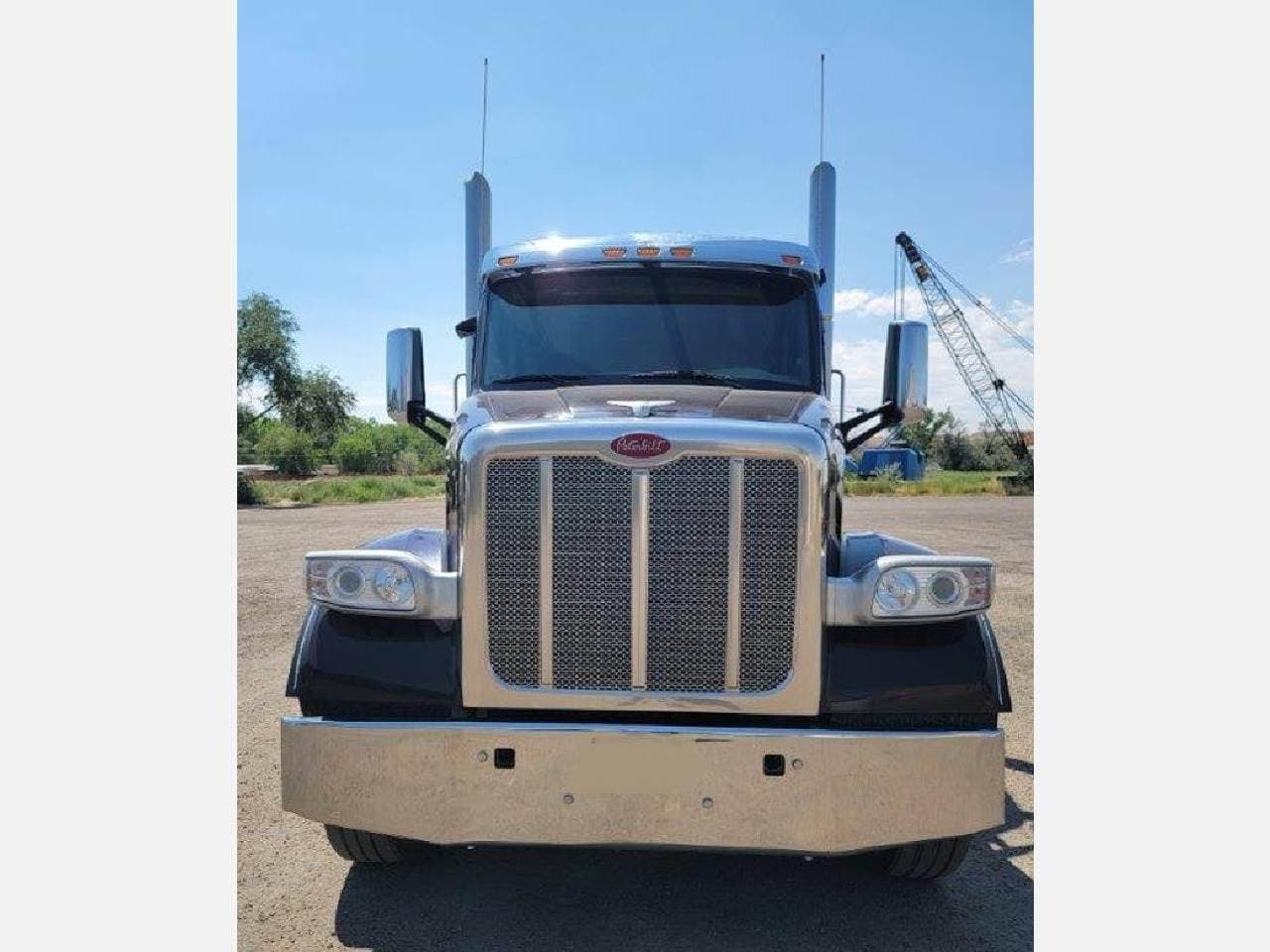 2019 Peterbilt 567 image 3