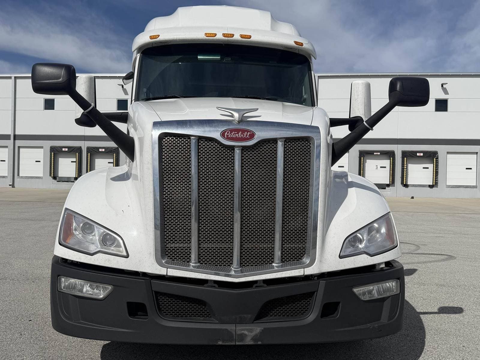 2023 Peterbilt 579 image 7