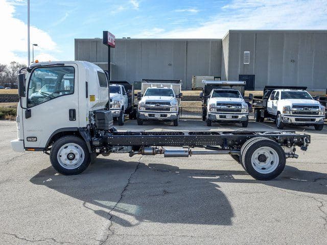 2025 Chevrolet 4500 HG LCF Gas Base image 6