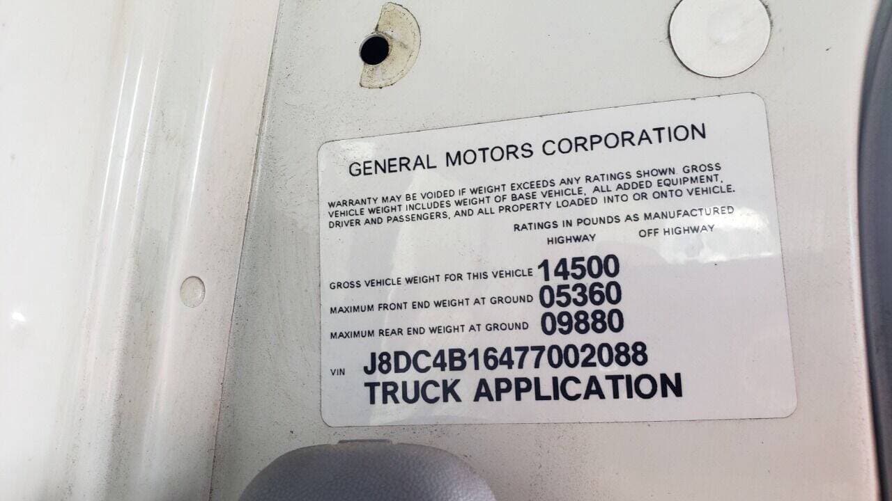 2007 GMC W4500 image 6