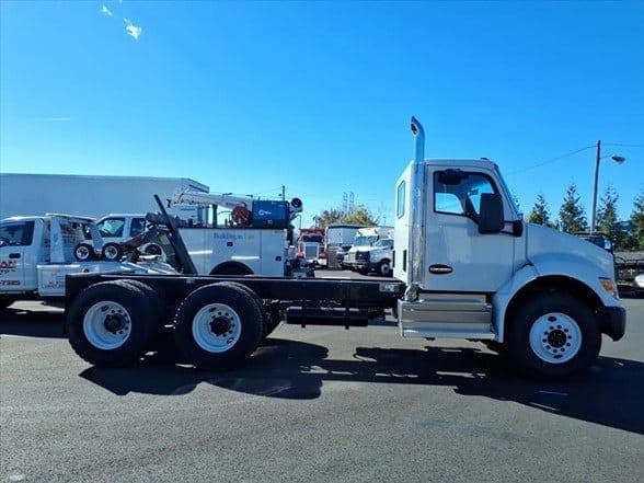 2025 Kenworth D5 image 2