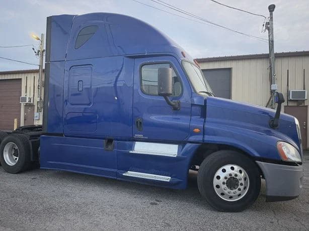 2018 Freightliner Cascadia image 8