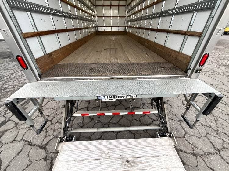 2022 International MV607 Box Truck - 220HP, 6 Speed Automatic, Roll up Door image 10