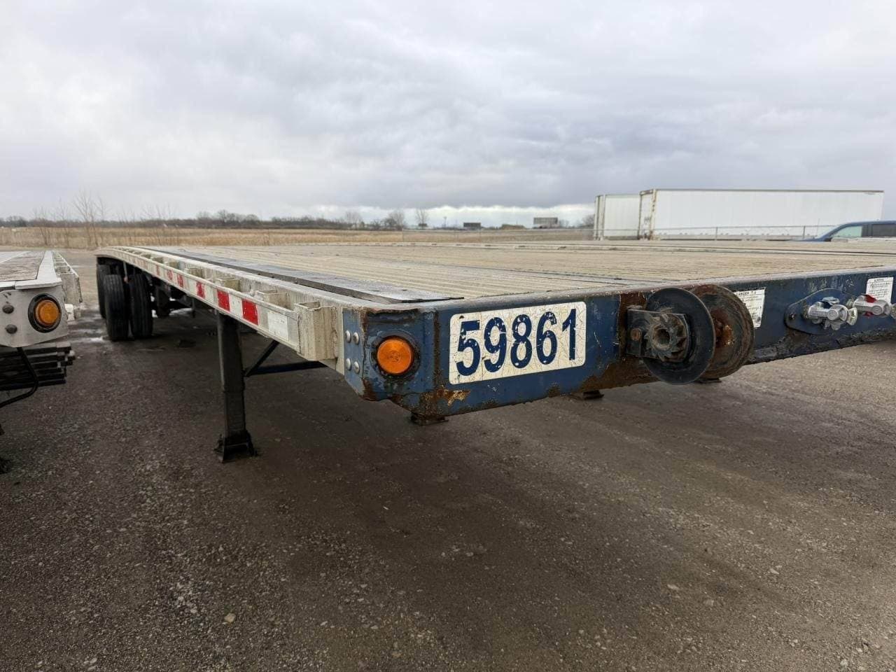 2012 Great Dane 48x96 Combination Flatbed Trailer - Air Ride, Spread Axle image 4