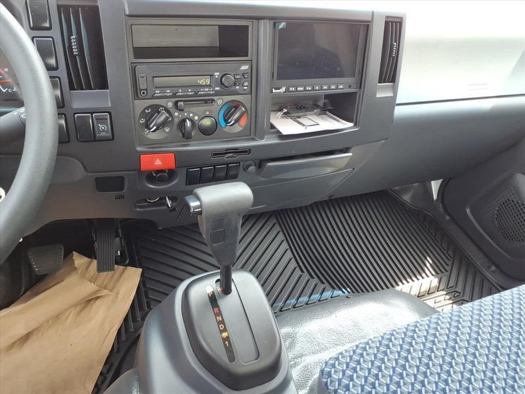 2026 Isuzu NPR HD image 10