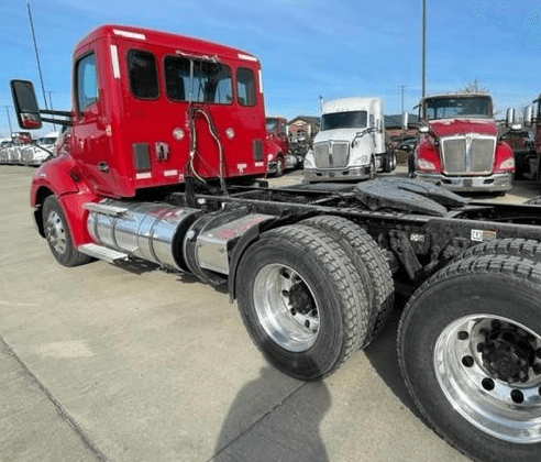 2020 Kenworth T680 image 4