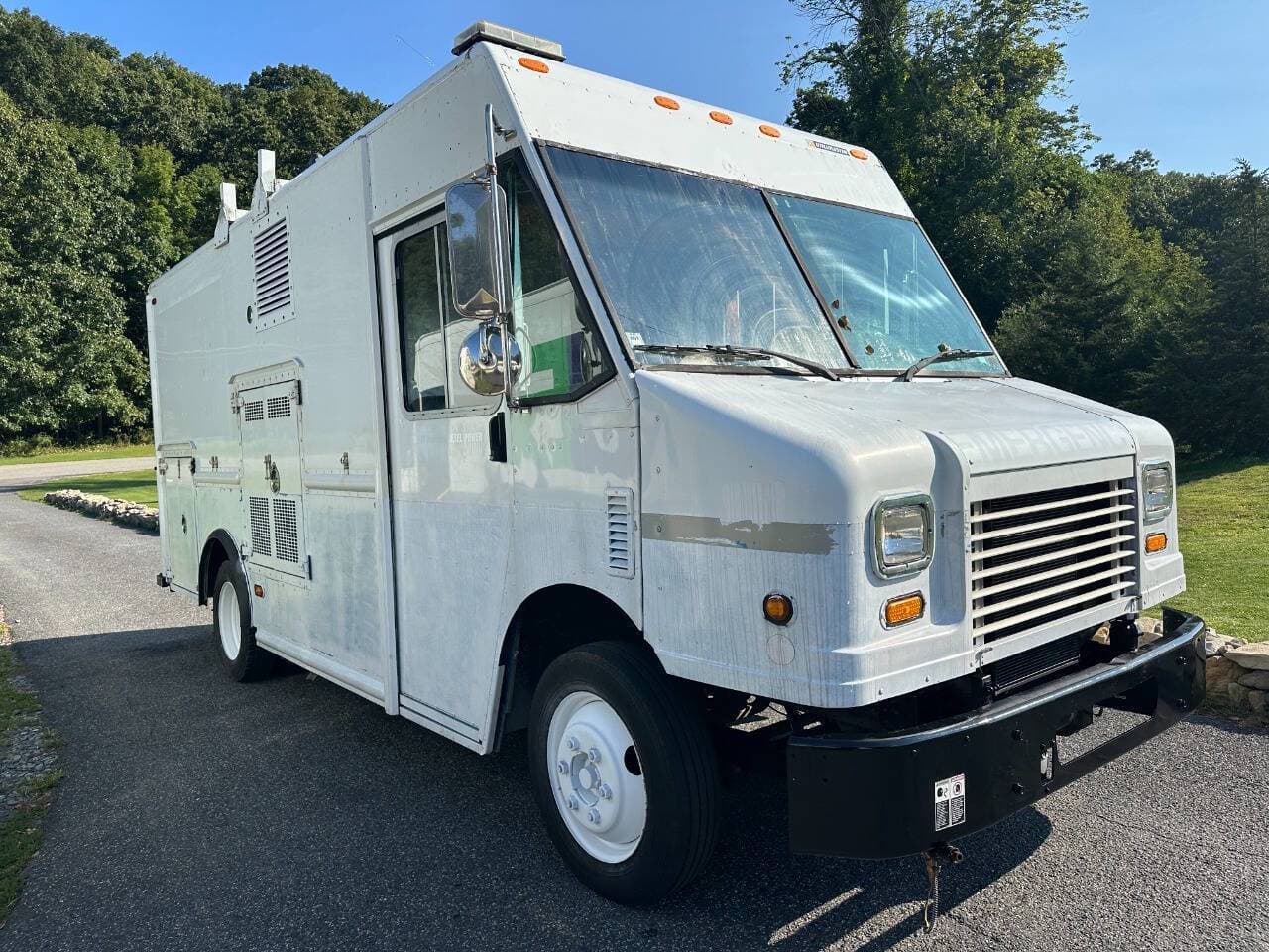 2014 Freightliner MT45 image 45