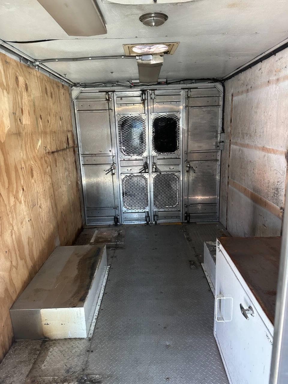 2010 Freightliner MT45 image 11