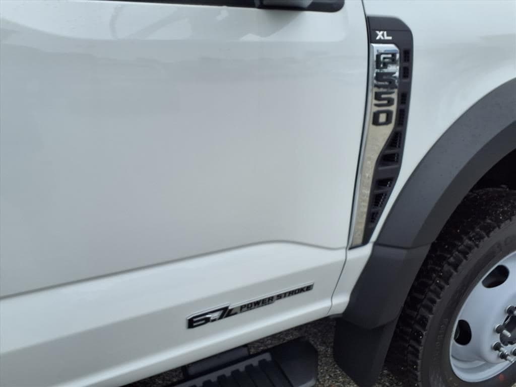 2026 Ford F550 SD XL image 9