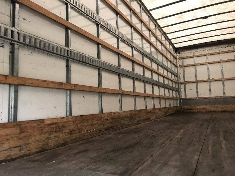 2022 International MV607 Box Truck - 220HP, 6 Speed Automatic, Roll up Door image 11