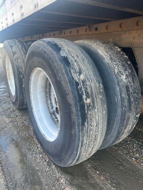 2015 Utility 4000D-X image 9