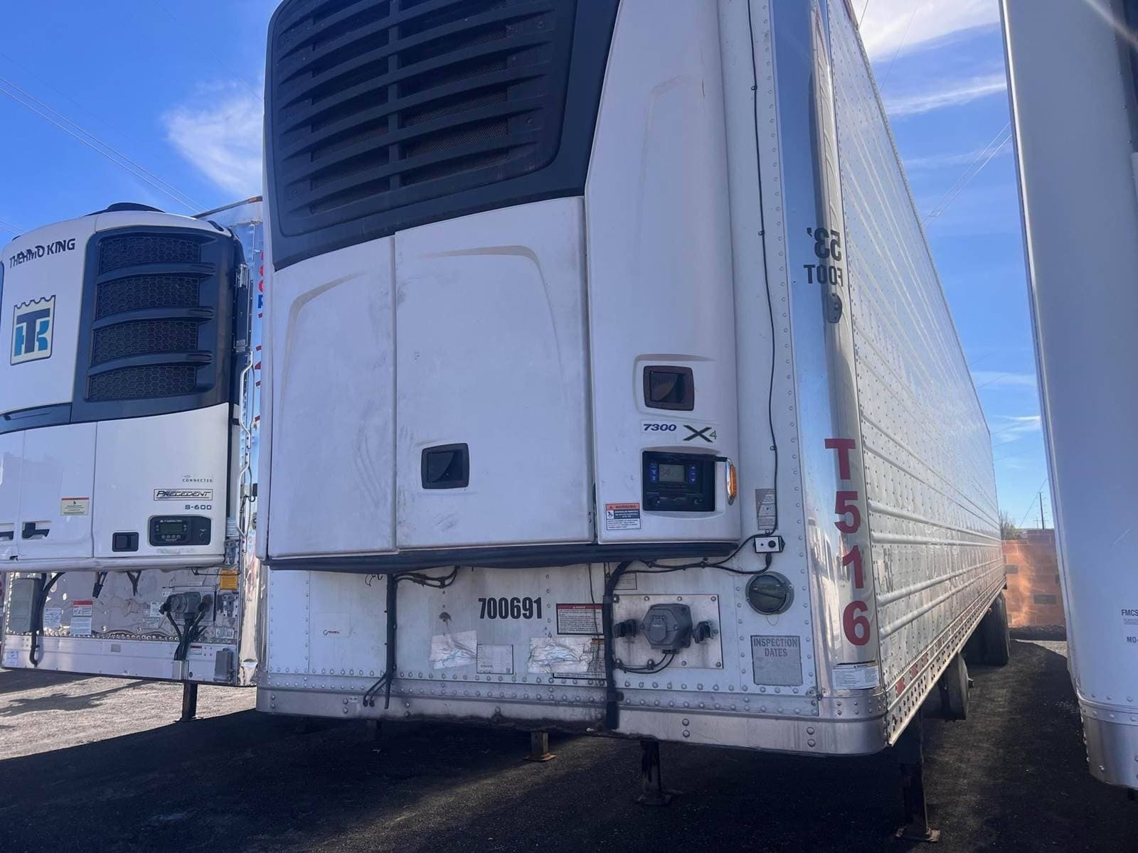 2016 Great Dane 53 ft Reefer Trailer - Sliding Axle, Swing Door, Carrier image 1