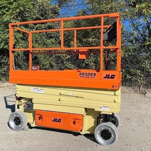 2015 JLG 2032ES image 3