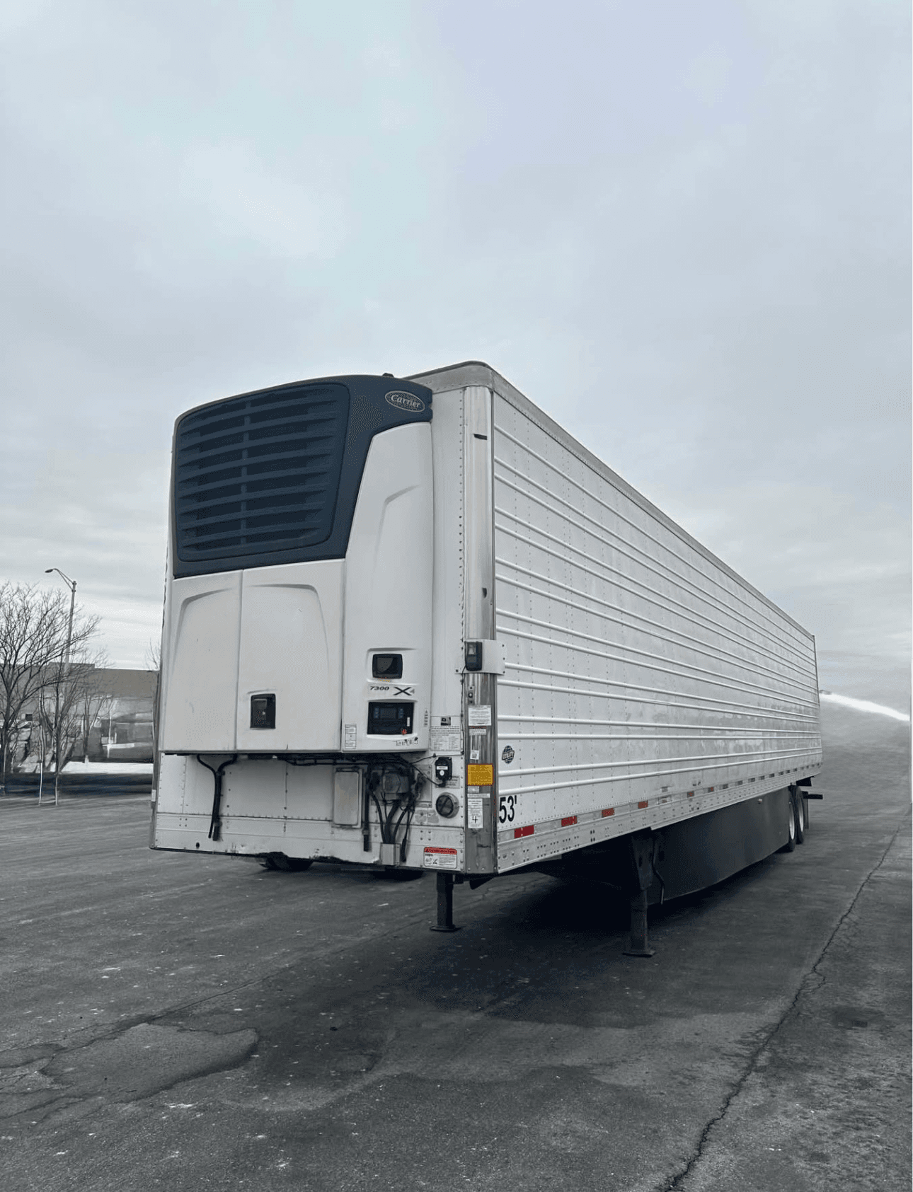 2019 Utility Reefer Carrier 7300x4 image 1