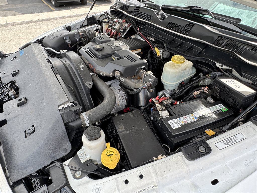 2017 RAM 5500 image 39