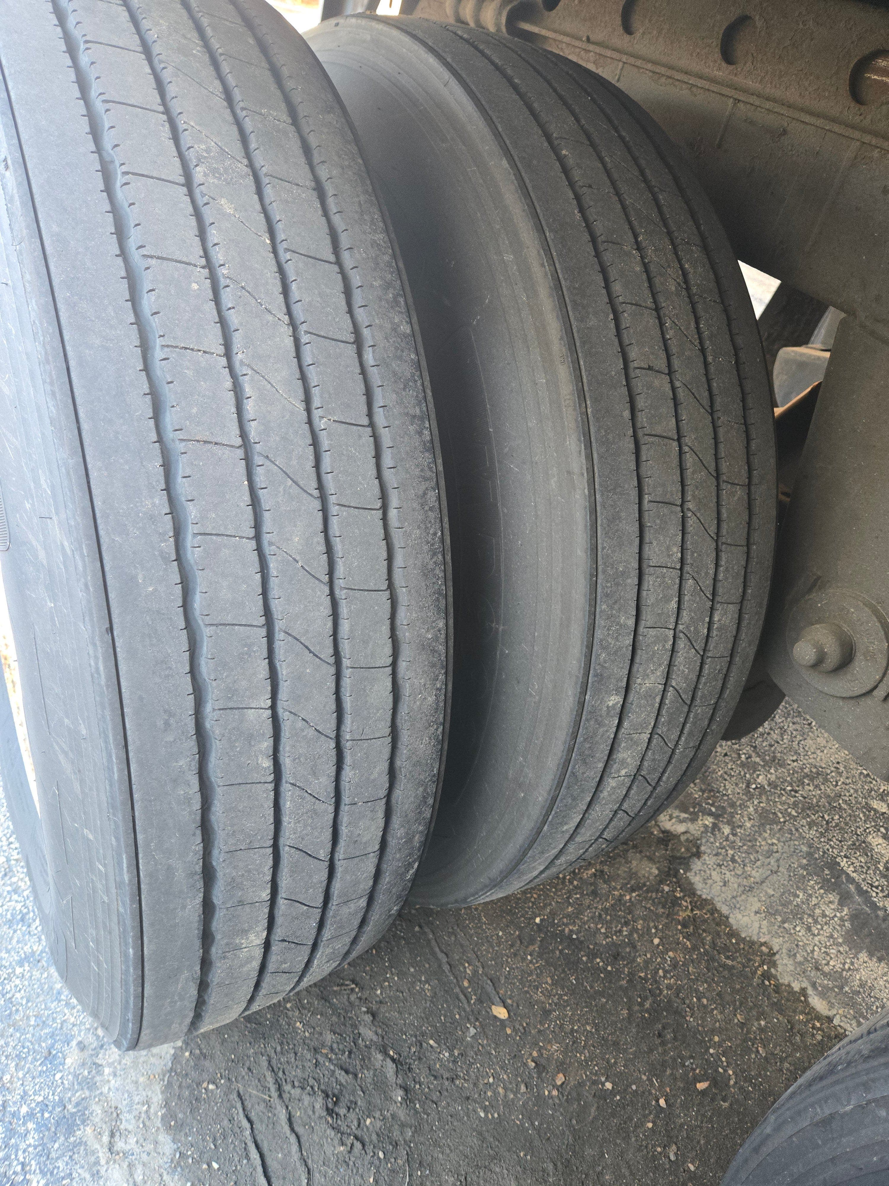 2011 Utility 53` Dry Van image 7