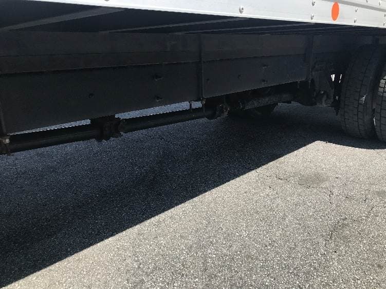 2022 International MV607 Box Truck - 220HP, 6 Speed Automatic, Roll up Door image 5