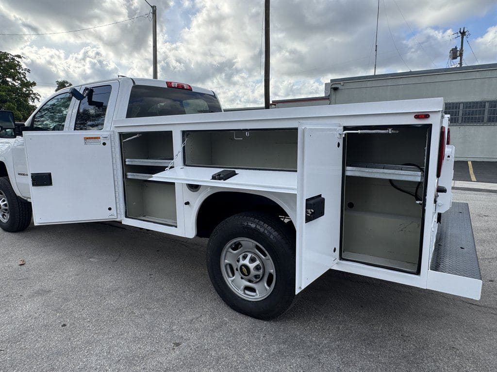 2019 Chevrolet Silverado 2500hd image 25