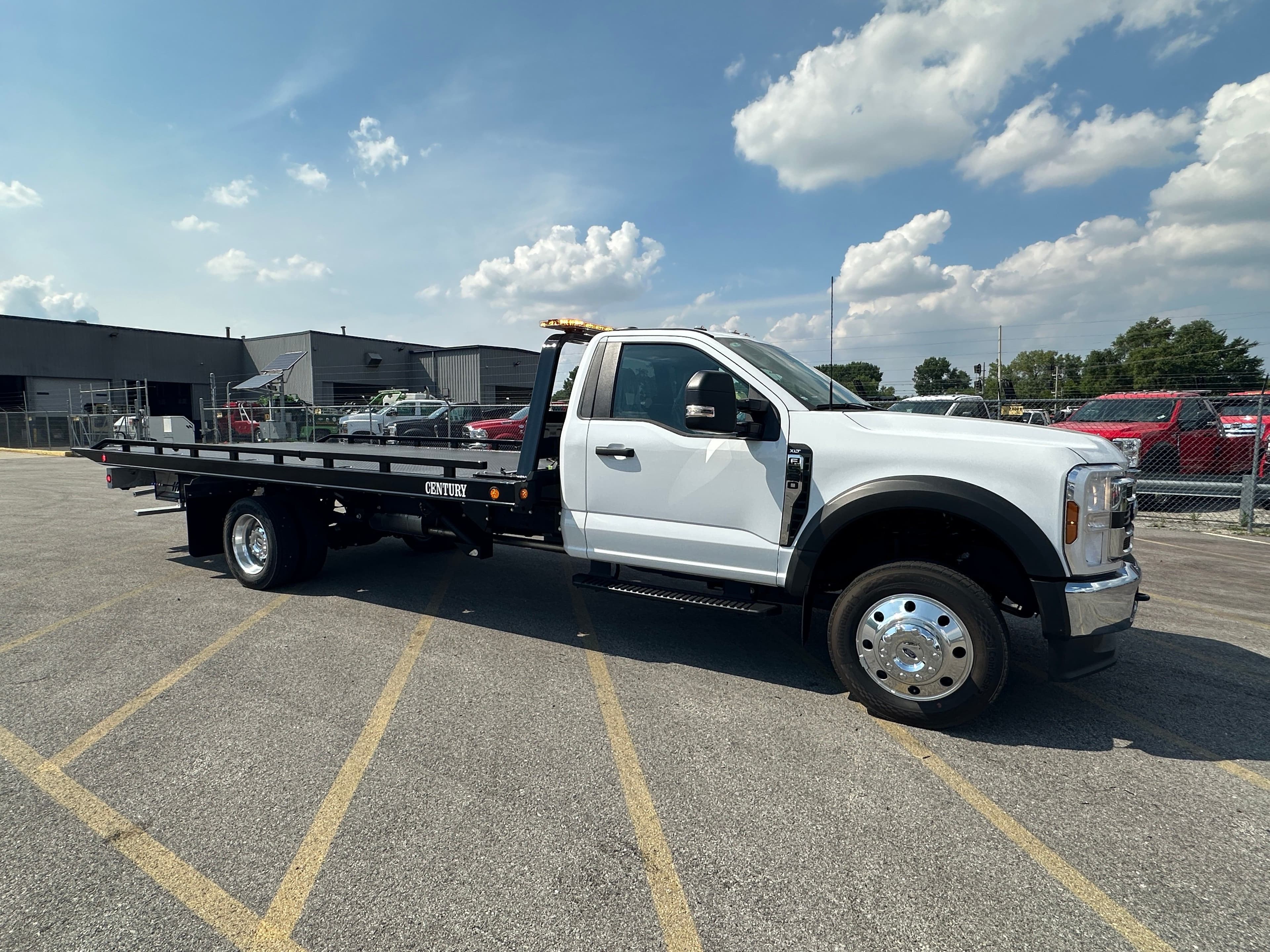 2024 Ford F-550 F Series Super Duty XLT WITH A 19.5' CENTURY STEEL  (SK#: 6055C) image 7