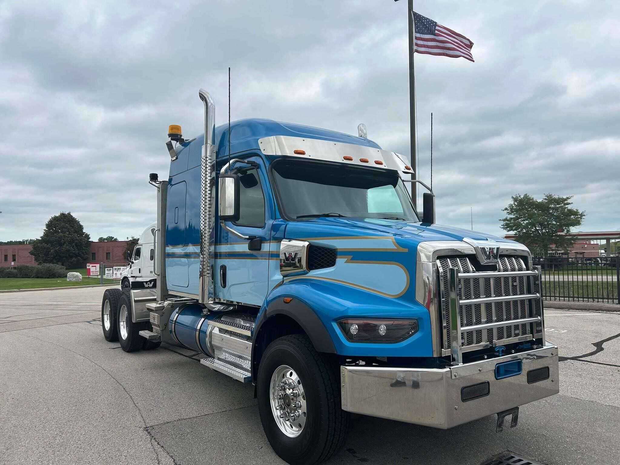 2024 Western Star 49X Chassis image 3
