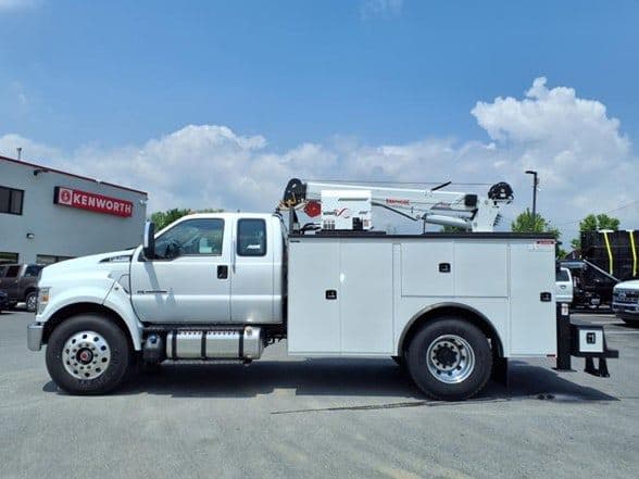 2025 Ford 4143D image 4