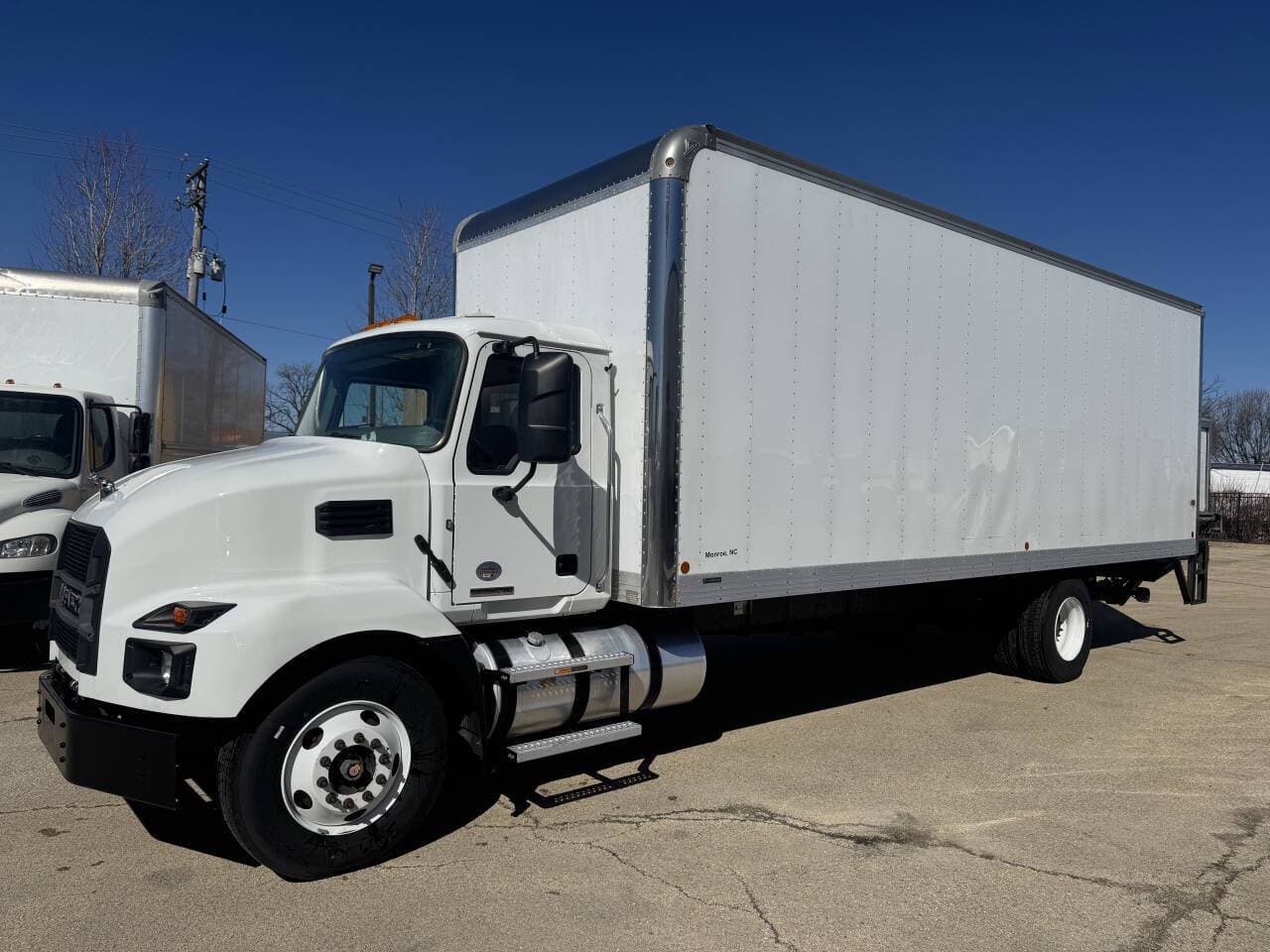 2022 Mack MD6 image 3