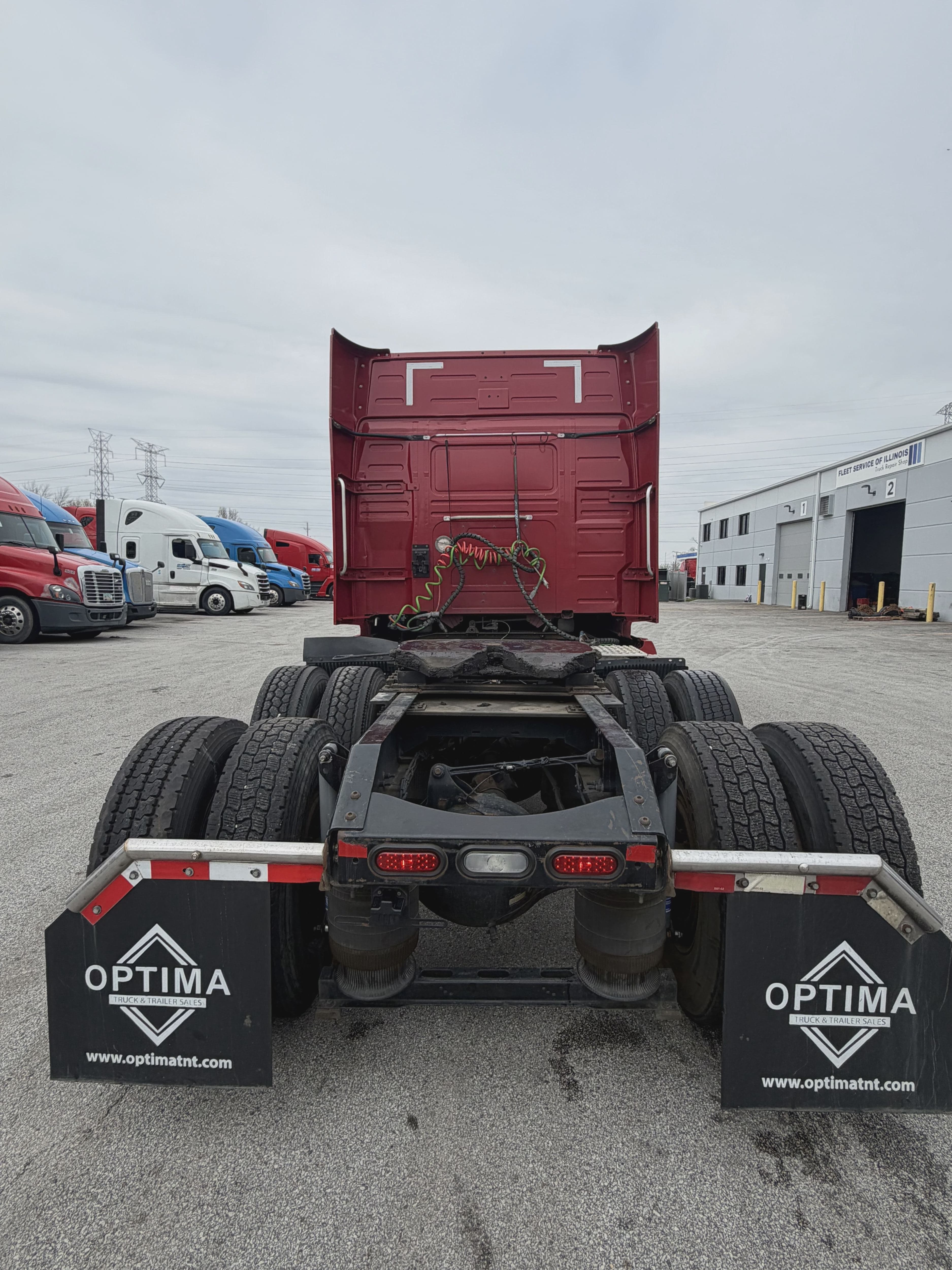 2019 Volvo VNL64T740 image 4