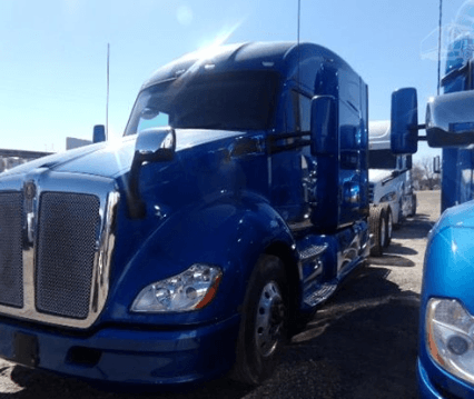 2020 Kenworth T680 image 2
