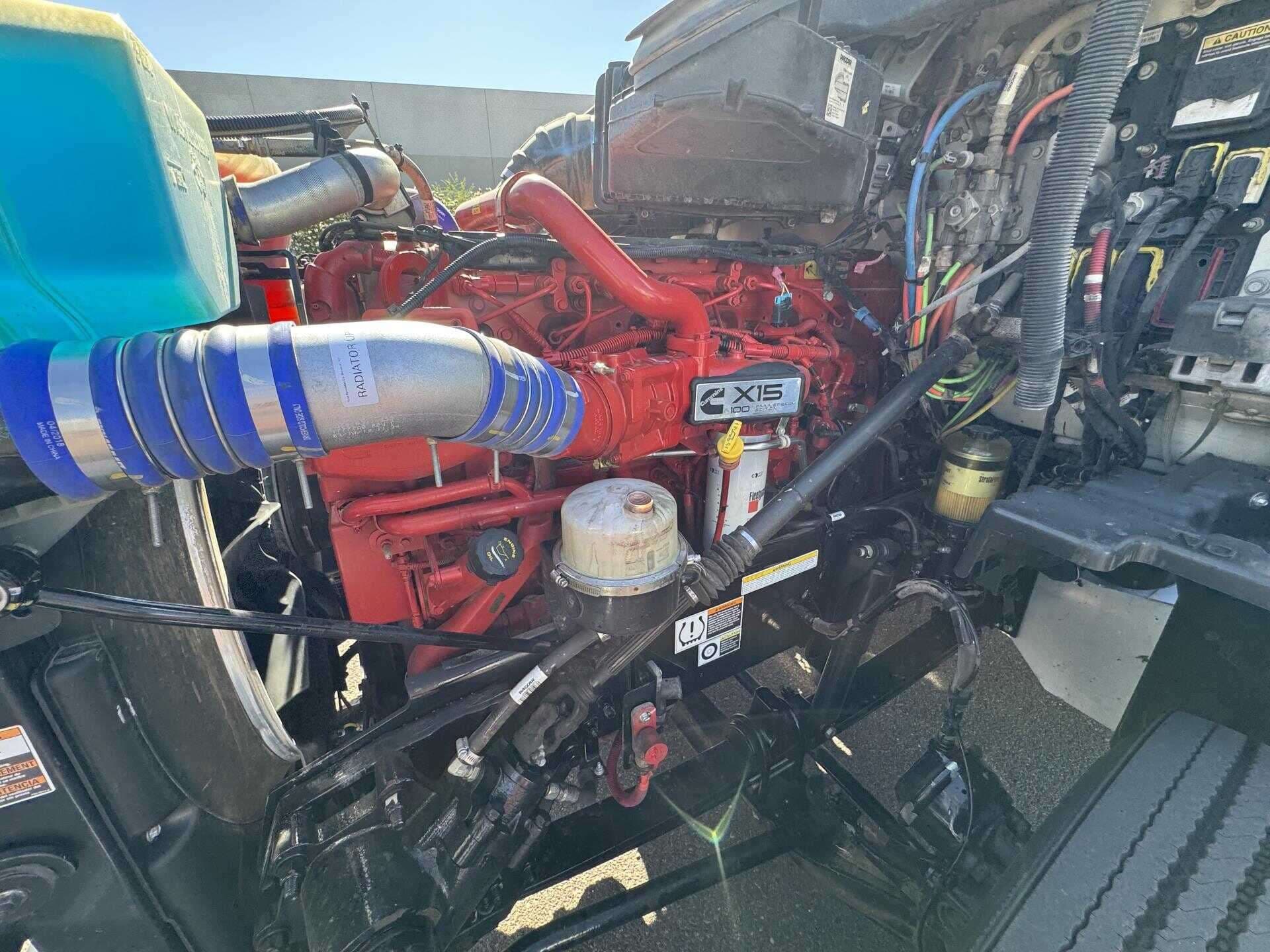 Used 2020 Peterbilt 579 Conventional - Day Cab in Tolleson, AZ image 11