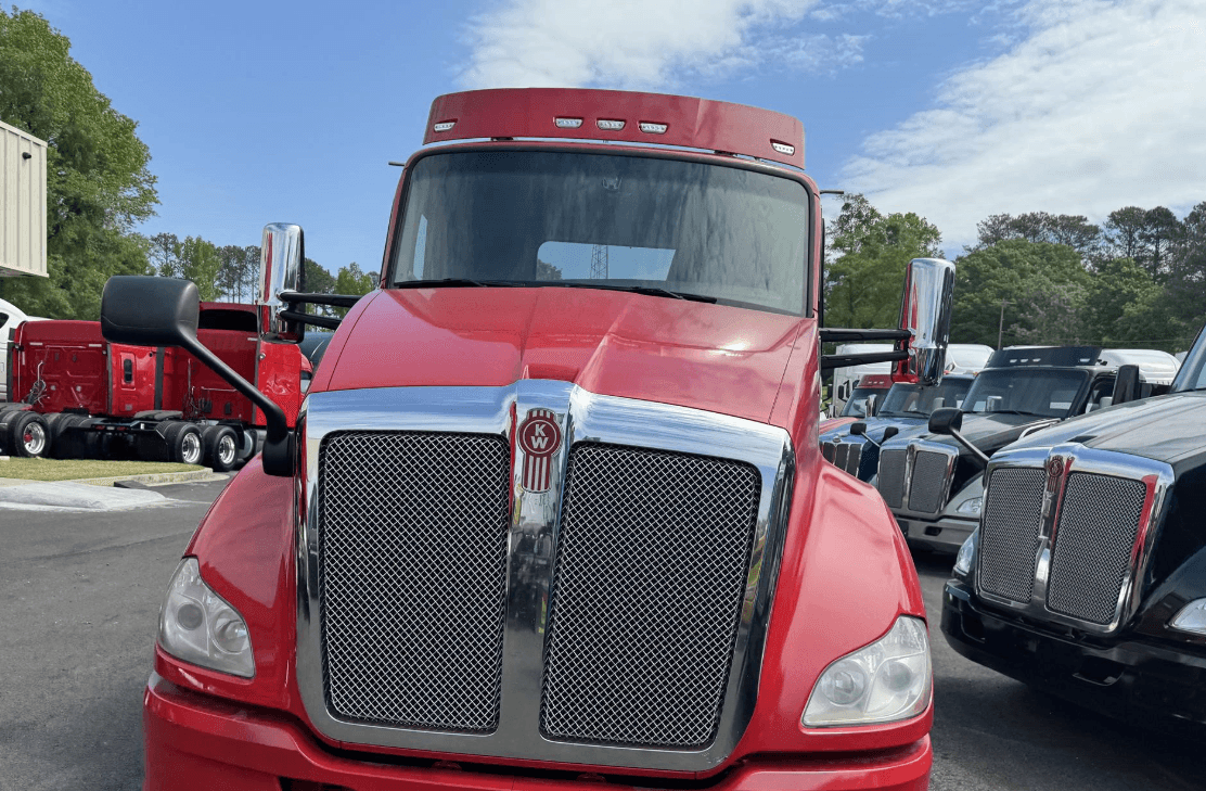 2019 Kenworth T680 image 3