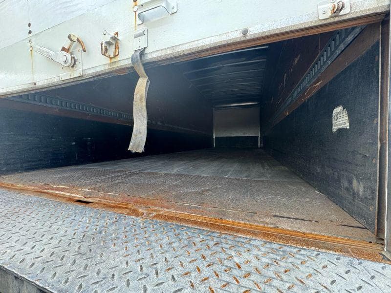 2018 Freightliner Cascadia 125 image 10