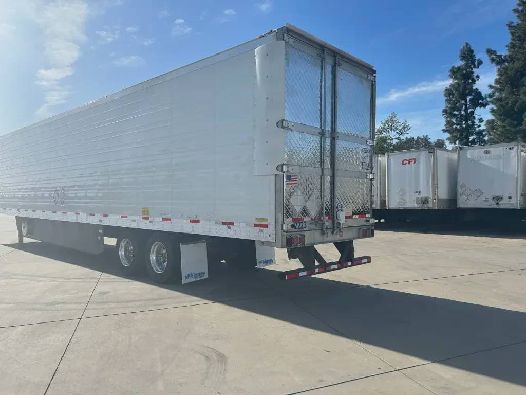 2022 Utility 3000R image 4