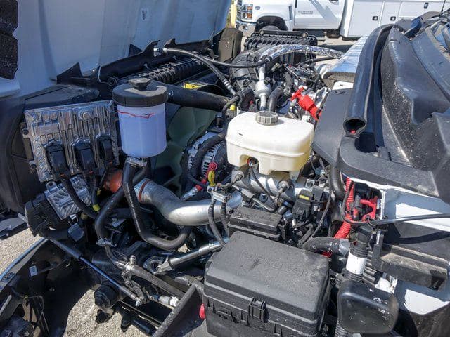 2024 Chevrolet Silverado 4500HD Work Truck image 21