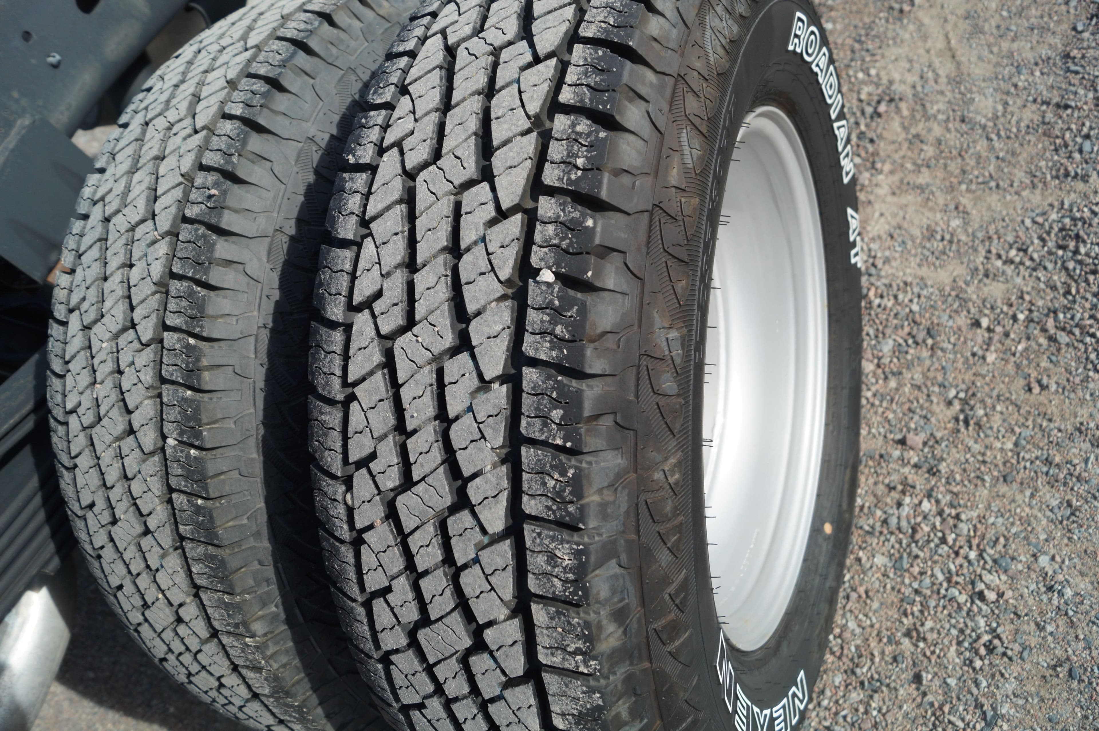 2023 RAM 3500 Tradesman - Cab Chassis - 4WD 6.4L V8 HEMI image 25