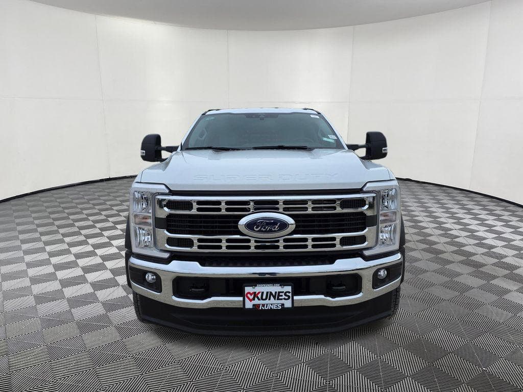 2026 Ford F-450SD XL Dump Truck image 3
