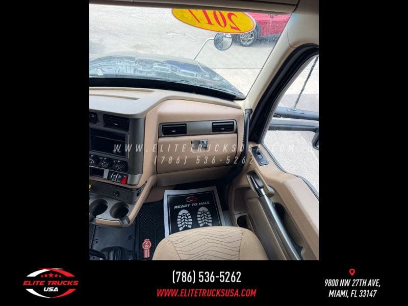 2017 Kenworth T680 image 19