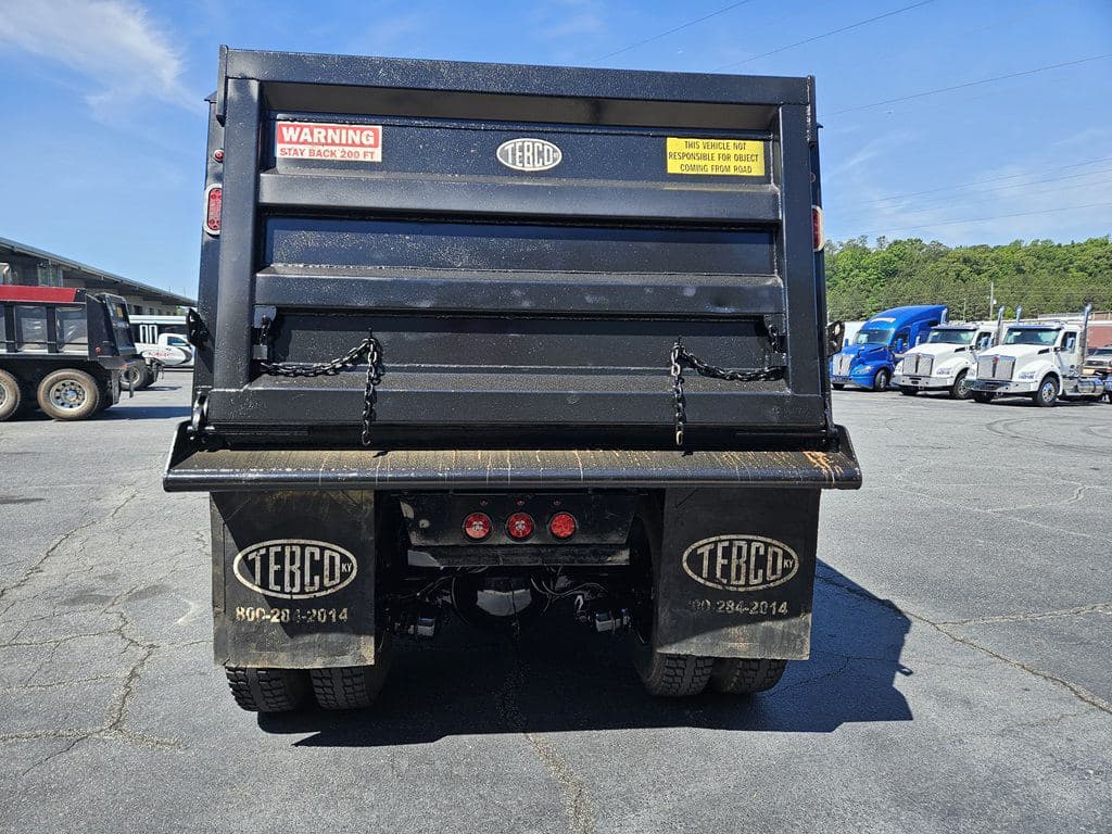 Used 2024 PETERBILT 567 image 6