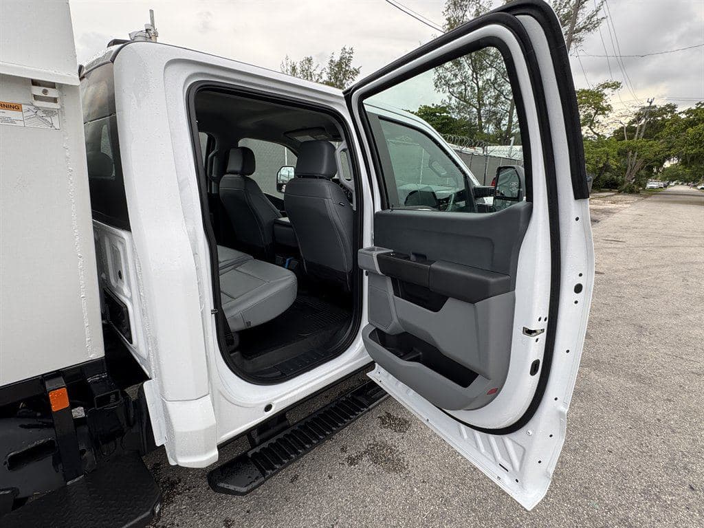2023 Ford F250sd image 39