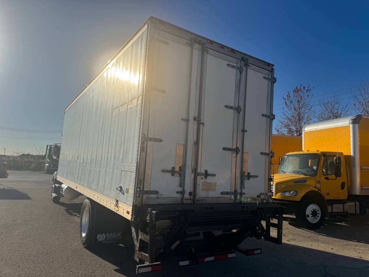 2021 Mack MD6 image 6