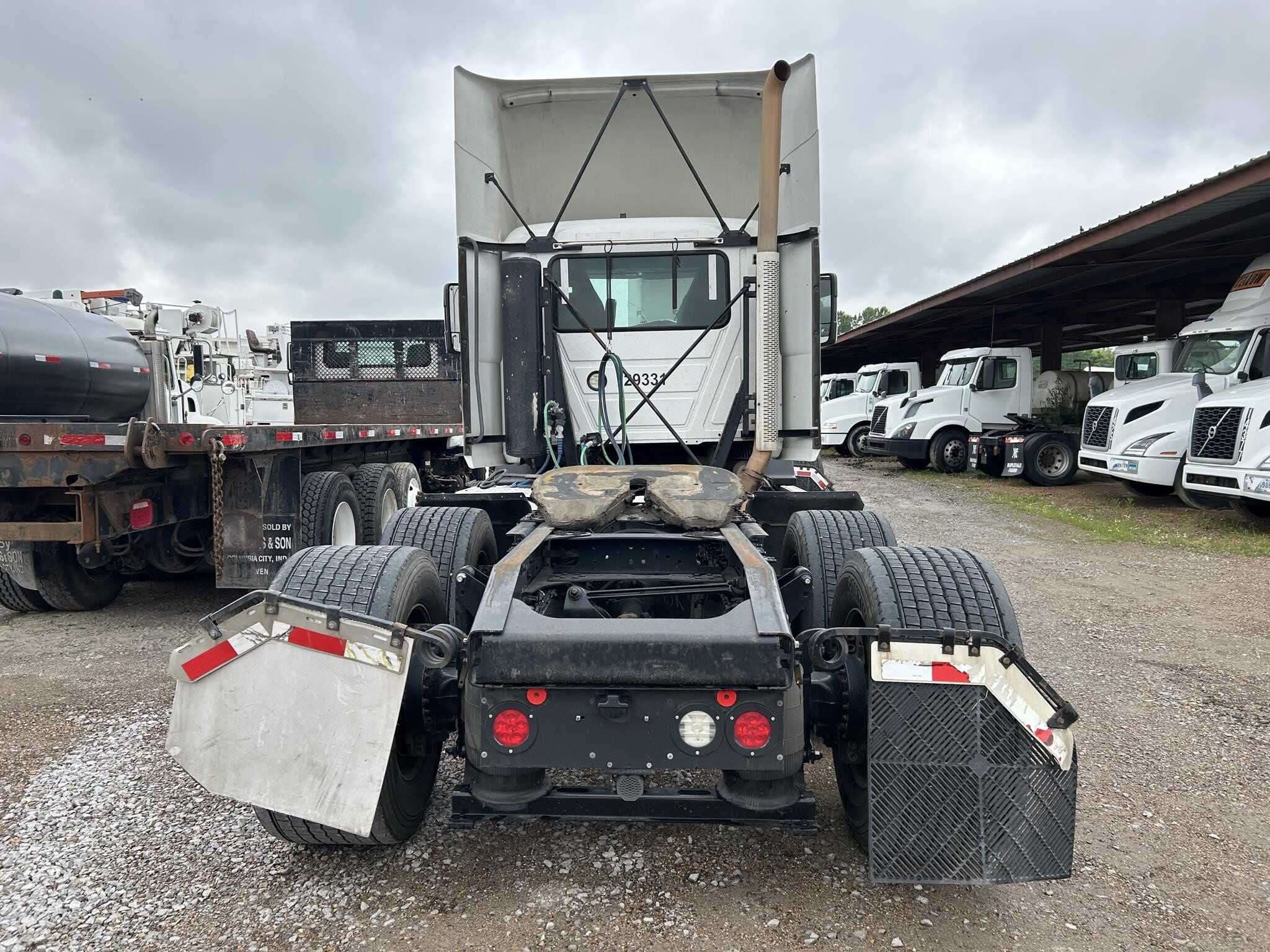 Used 2019 MACK ANTHEM Conventional - Day Cab in Covington, TN image 4