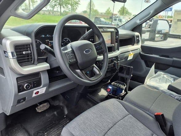 2026 Ford F550 SD XL image 12