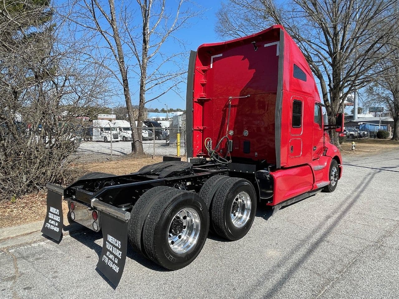 2018 Kenworth T680 image 3
