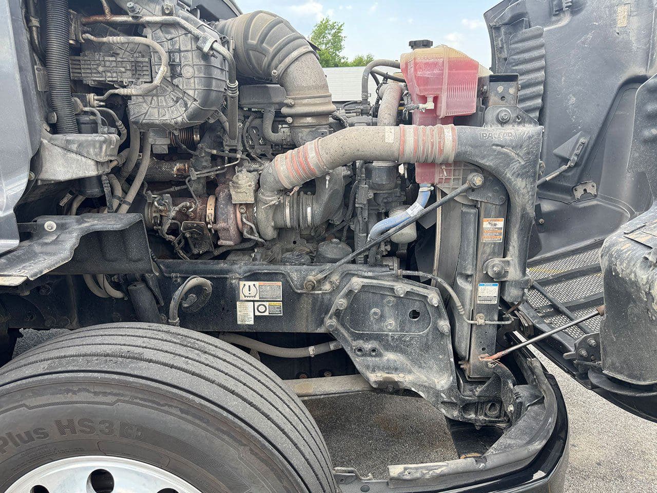 2019 Peterbilt 579 image 10