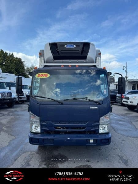 2019 Isuzu NRR image 8