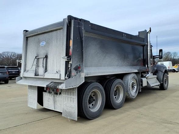 2026 Kenworth W990 image 3