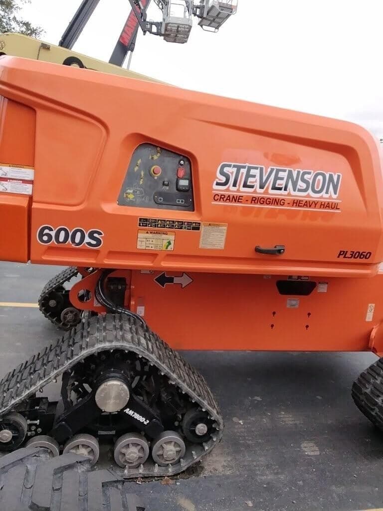 2019 JLG 600SC PL3060 image 3
